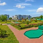 Apartment 411, Seepark